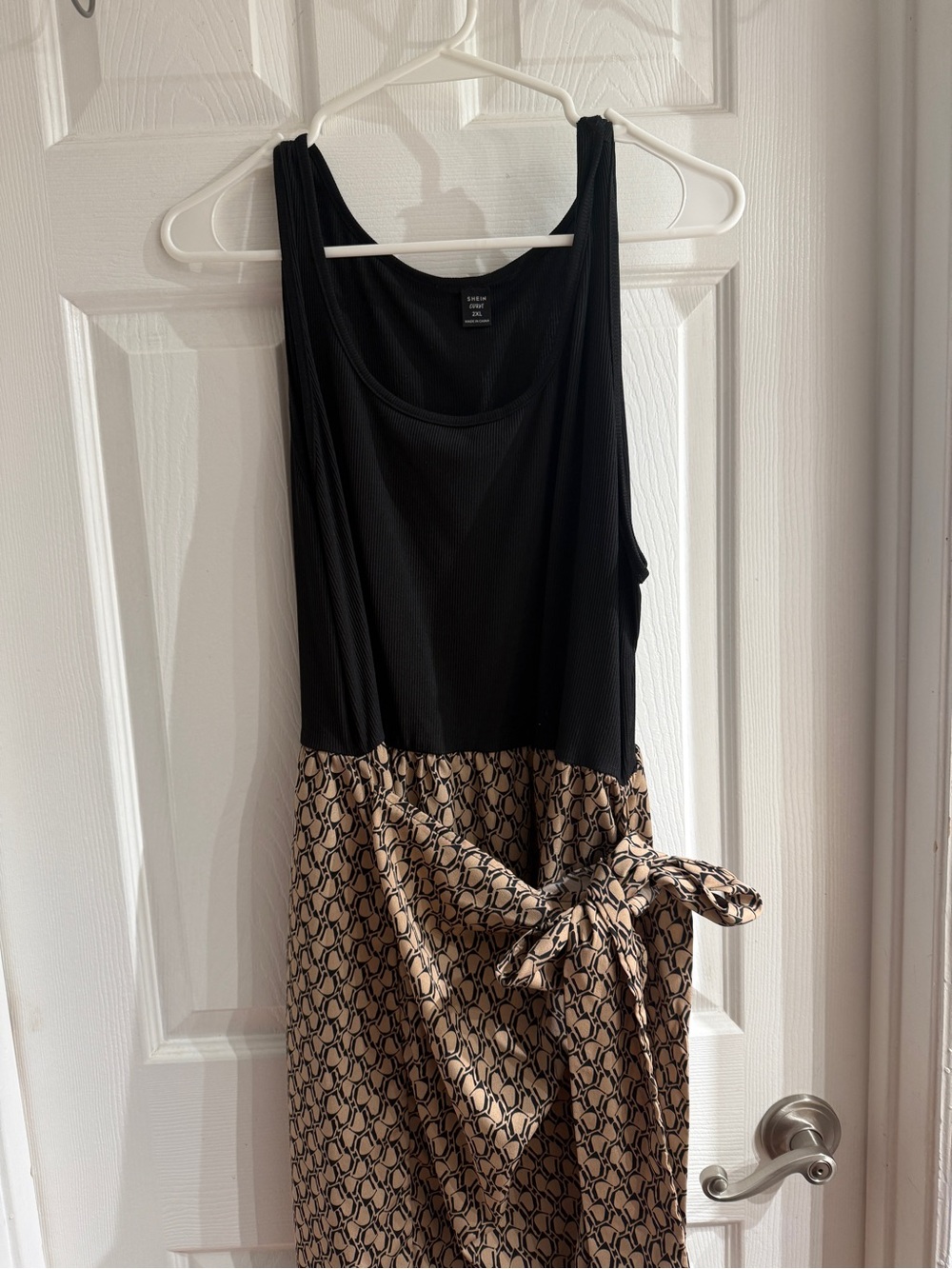 Black Sleeveless Dress 2XL
